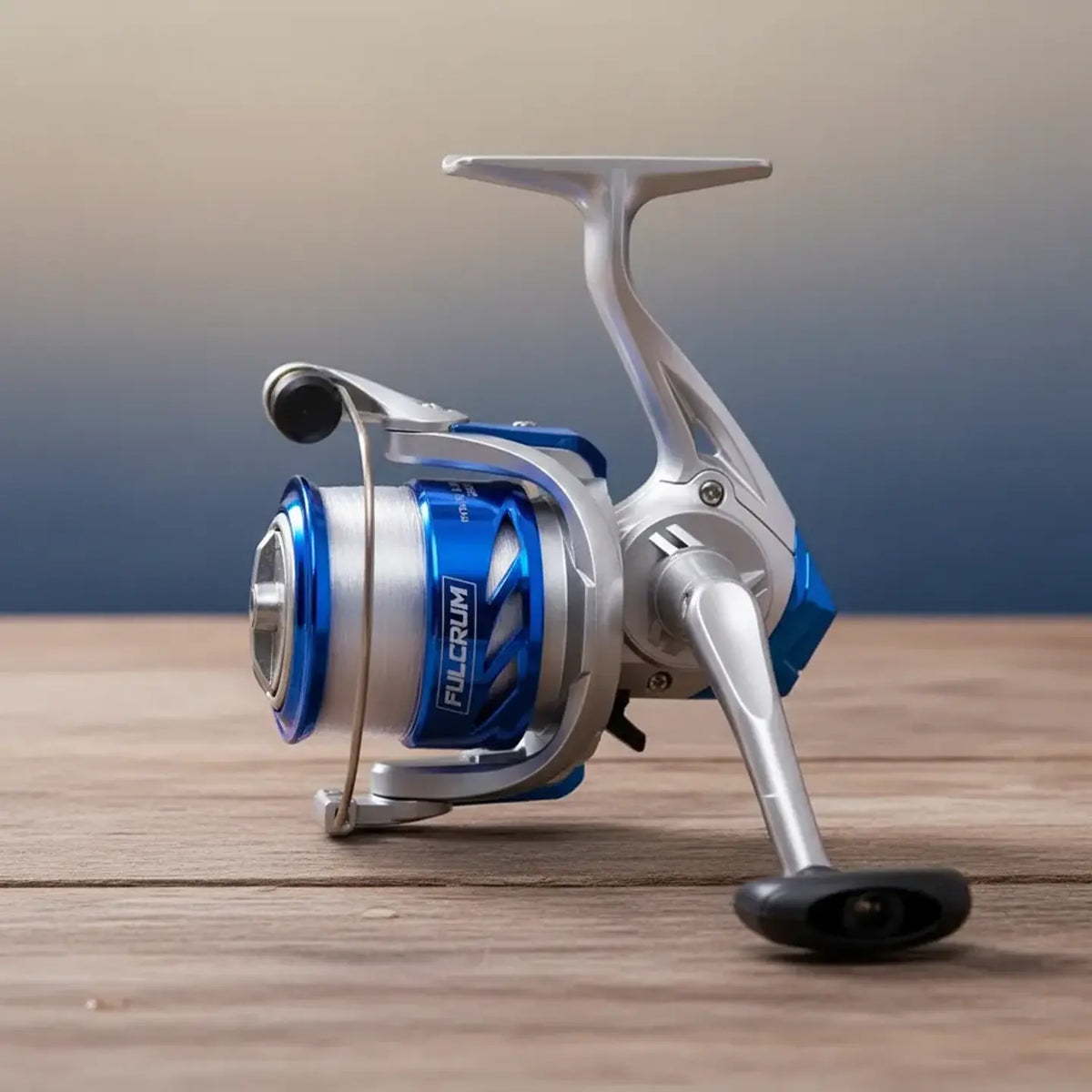Okuma Fulcrum 4000 Carrete Spinning con Nylon