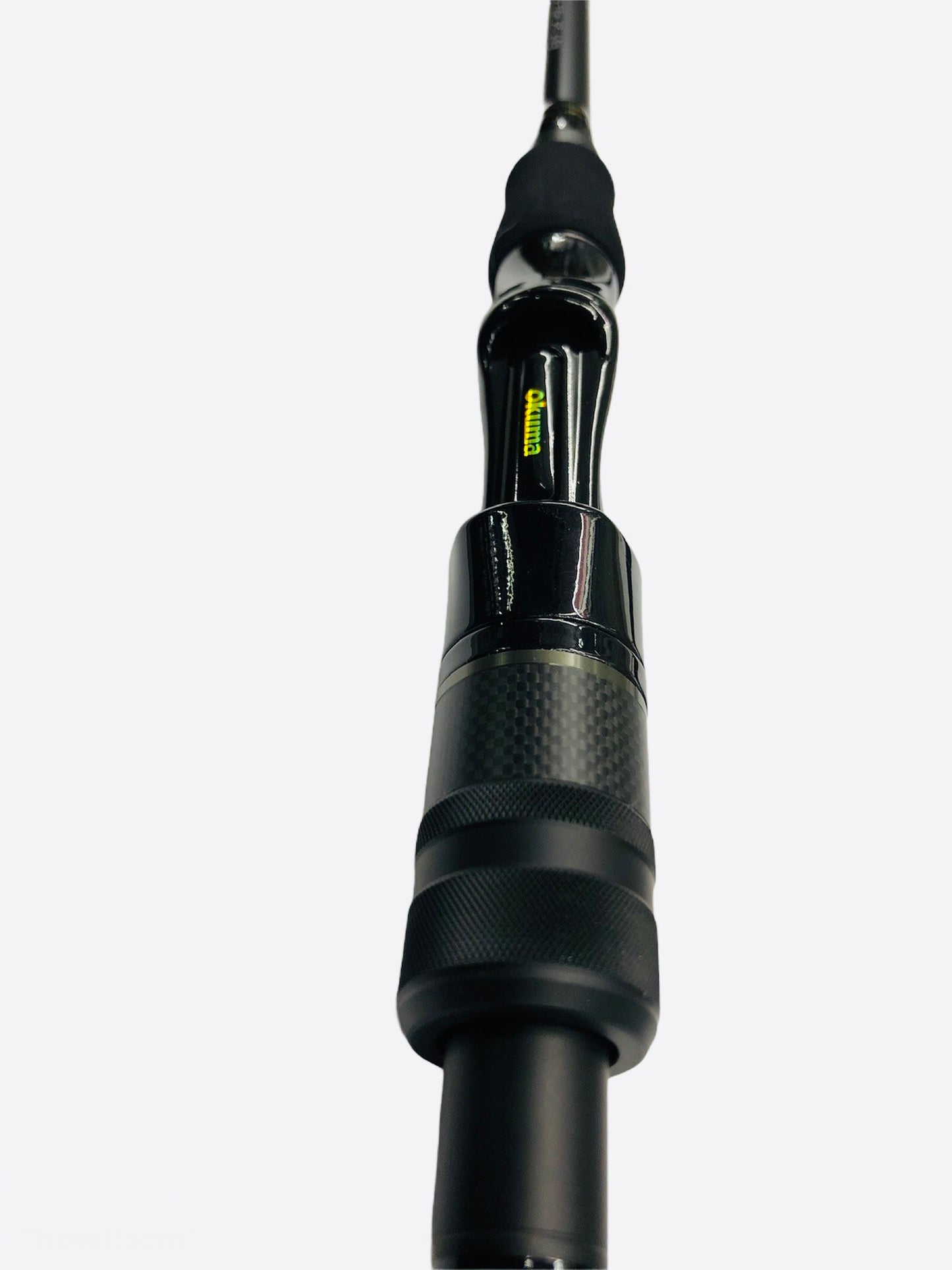 Caña de Pesca Okuma Phoenix: Versátil, Resistente y Sensible para Lance Pesado